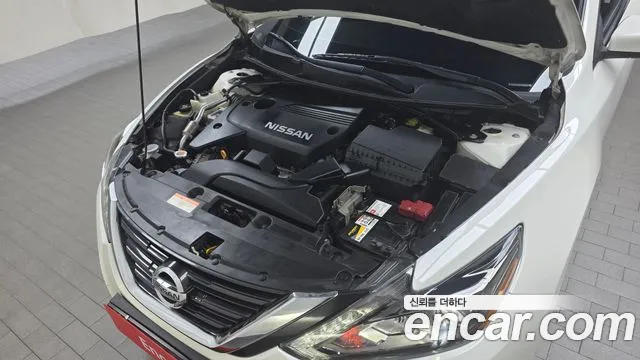 Nissan Altima 2018 thumb 6