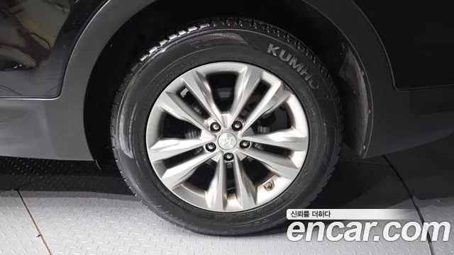 Hyundai Santa Fe 2015 thumb 5