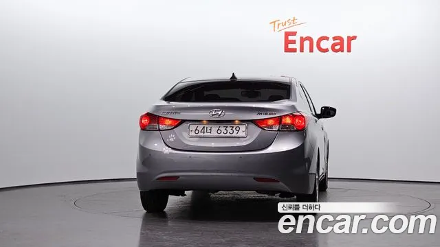 Hyundai Avante 2011 thumb 4