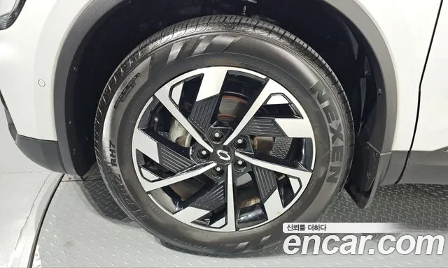 Renault-KoreaSamsung Koleos 2023 thumb 5