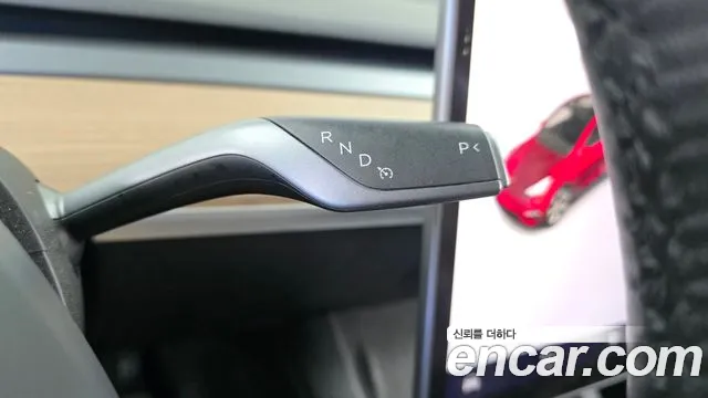 Tesla Model Y 2021 thumb 9