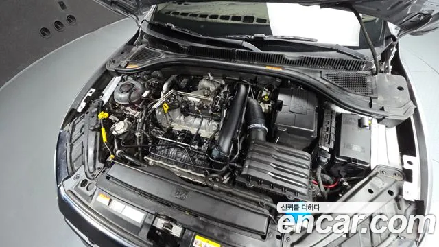 Volkswagen Jetta 2021 thumb 6