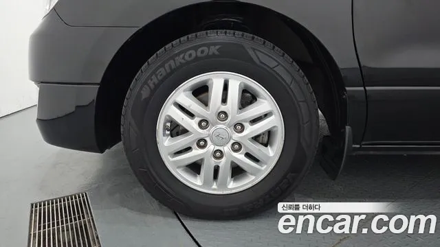 Hyundai Starex 2017 thumb 5
