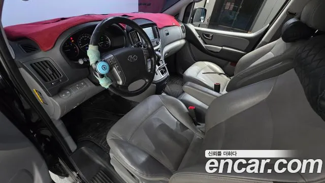 Hyundai Starex 2017 thumb 7