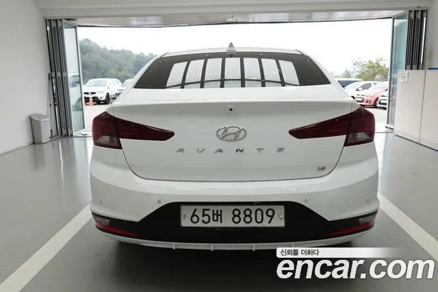Hyundai Avante 2019 thumb 5