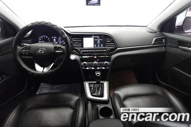 Hyundai Avante 2019 thumb 9