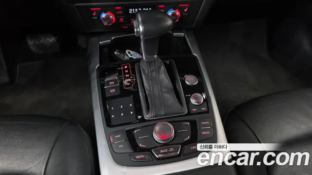 Audi A7 2012 thumb 9
