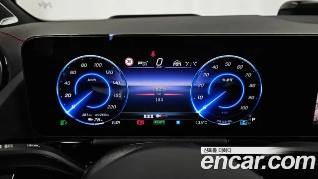 Mercedes-Benz EQA 2025 thumb 8