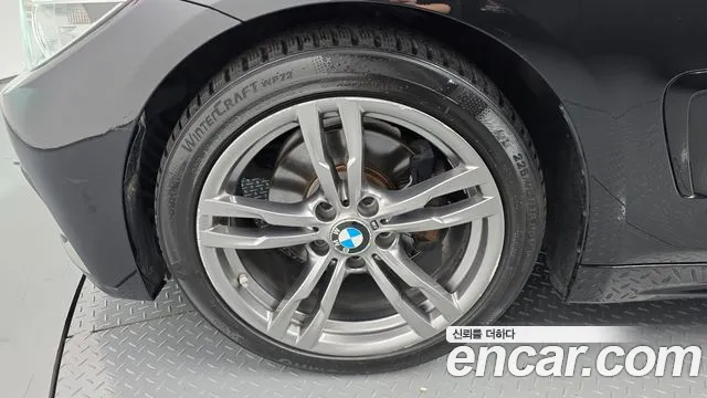 BMW 4-Series 2015 thumb 4
