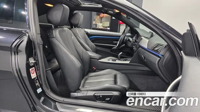 BMW 4-Series 2015 thumb 10