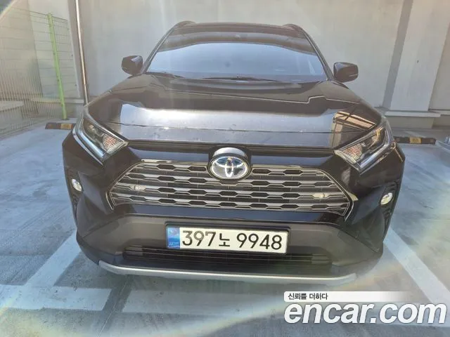 Toyota RAV4 2021 thumb 12