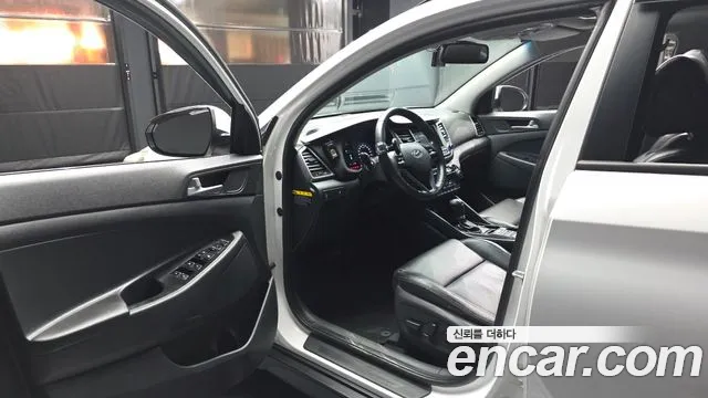Hyundai Tucson 2015 thumb 10
