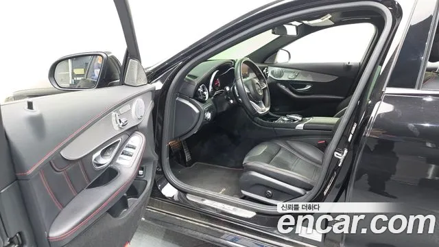 Mercedes-Benz C-Класс 2018 thumb 10