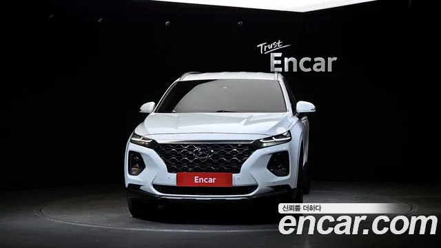Hyundai Santa Fe 2018 thumb 3