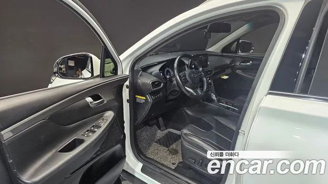 Hyundai Santa Fe 2018 thumb 10