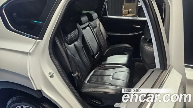 Hyundai Santa Fe 2018 thumb 11