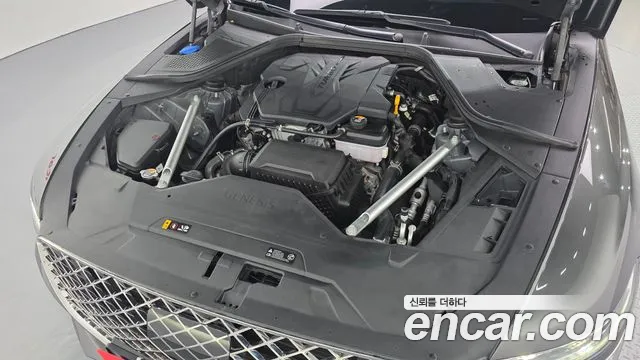 Genesis G80 2022 thumb 6