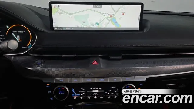 Genesis G80 2022 thumb 12