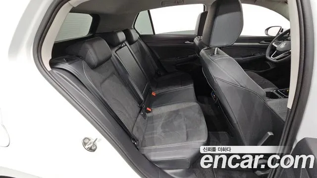 Volkswagen Golf Sportsvan 2025 thumb 11