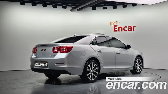 ChevroletGMDaewoo Malibu 2013 thumb 2