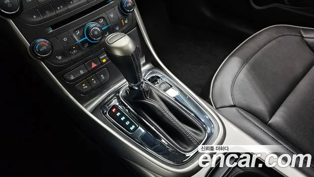 ChevroletGMDaewoo Malibu 2013 thumb 9