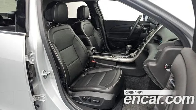 ChevroletGMDaewoo Malibu 2013 thumb 11