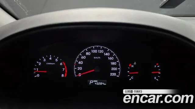 Hyundai Starex 2018 thumb 7