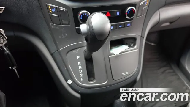 Hyundai Starex 2018 thumb 8