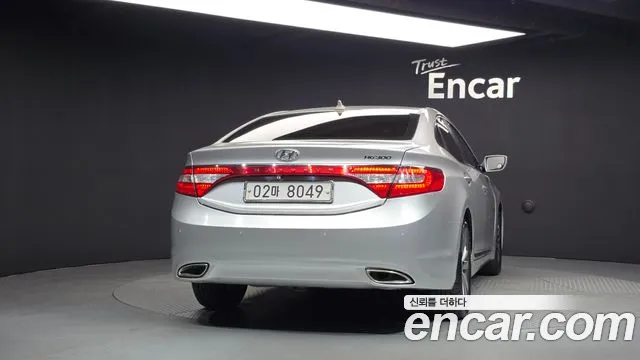 Hyundai Grandeur 2012 thumb 4