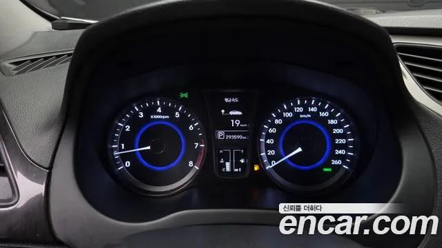 Hyundai Grandeur 2012 thumb 8