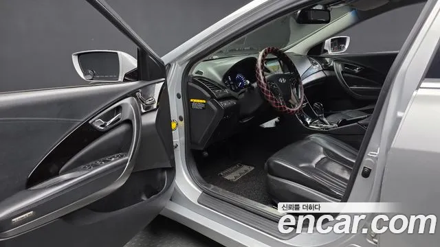 Hyundai Grandeur 2012 thumb 10