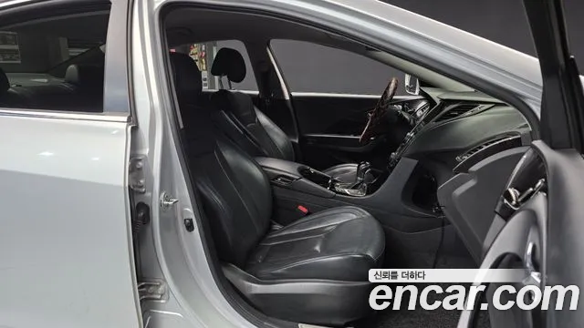 Hyundai Grandeur 2012 thumb 11