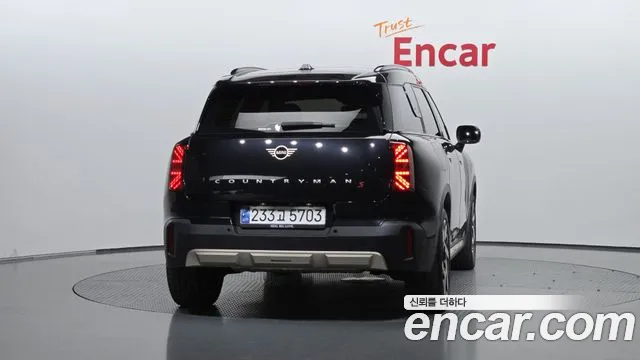 MINI Countryman 2024 thumb 3