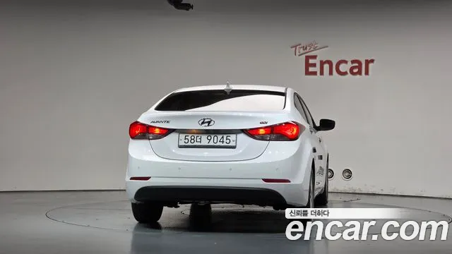 Hyundai Avante 2013 thumb 4
