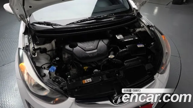 Hyundai Avante 2013 thumb 6
