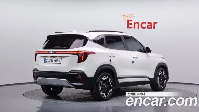 Kia Seltos 2022 thumb 2