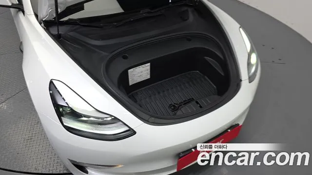Tesla Model 3 2021 thumb 6