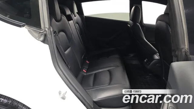 Tesla Model 3 2021 thumb 12