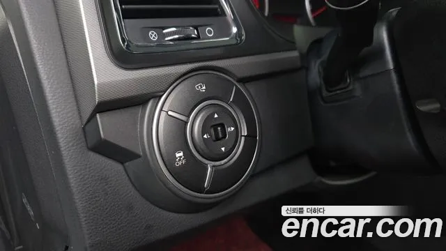 KG_Mobility_Ssangyong KORANDO 2016 thumb 12