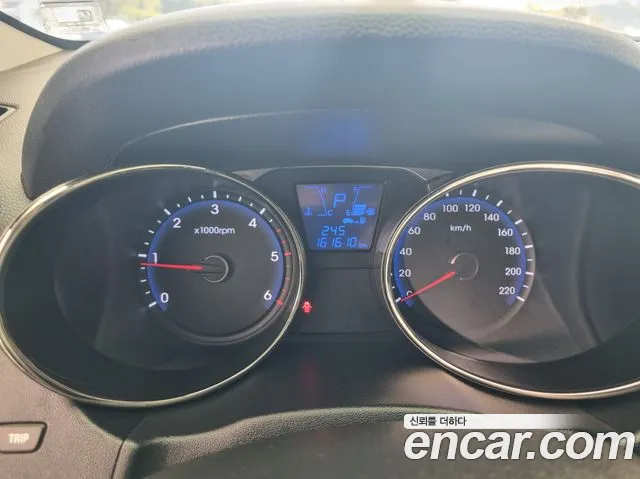 Hyundai Tucson 2011 thumb 8