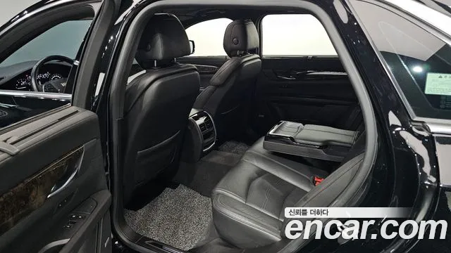 Cadillac CT6 2017 thumb 11