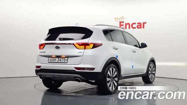 Kia Sportage 2018 thumb 2