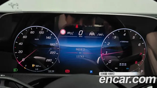 Mercedes-Benz E-Класс 2024 thumb 8
