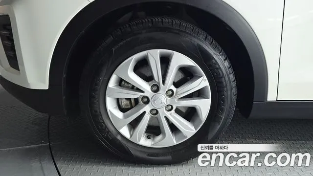 KG_Mobility_Ssangyong TIBOLI 2020 thumb 5