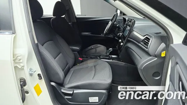 KG_Mobility_Ssangyong TIBOLI 2020 thumb 12