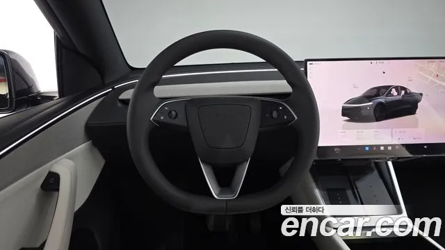 Tesla Model Y 2026 thumb 12