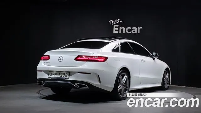 Mercedes-Benz E-Класс 2019 thumb 2