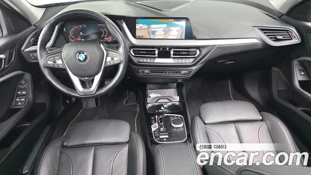 BMW 1-Series 2022 thumb 6