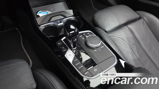 BMW 1-Series 2022 thumb 8