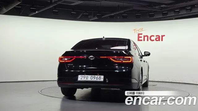 Renault-KoreaSamsung Megane 2016 thumb 4